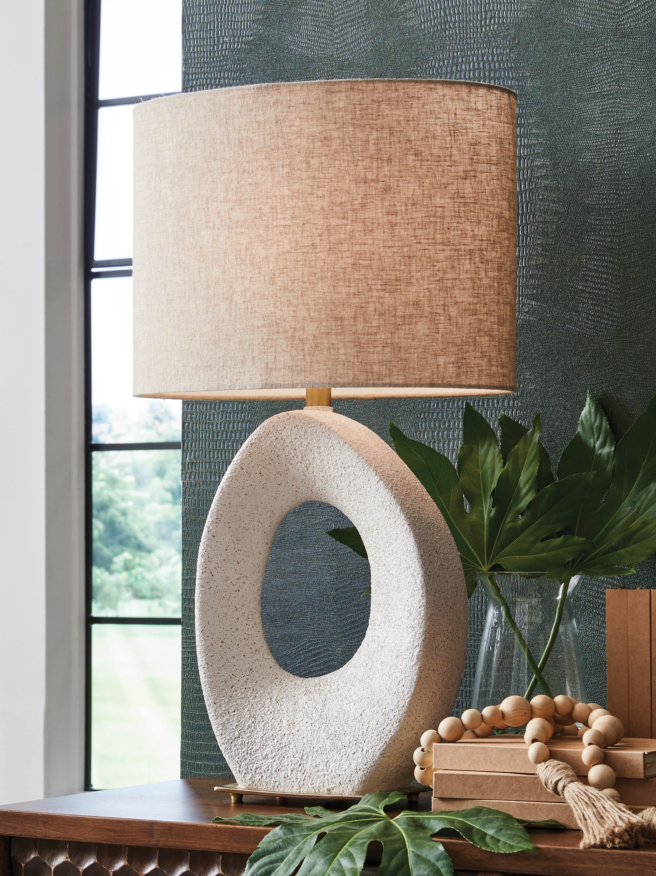 Family Deals Furniture - Ashley Furniture - Trentlen Lighting - Paper Table Lamp (1/CN) / Cream/Gold Finish - L235984