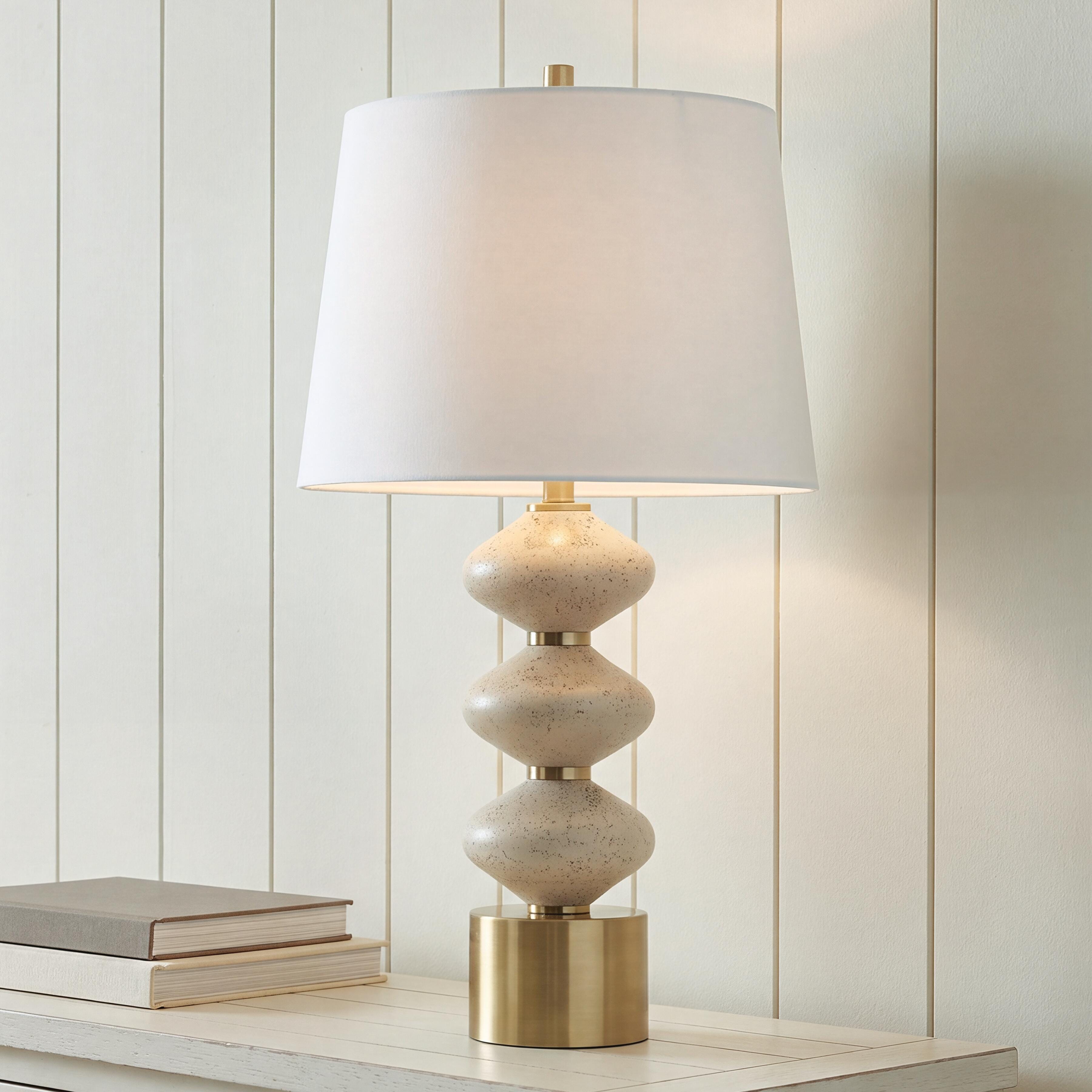 Family Deals Furniture - Ashley Furniture - Wardthrone Lighting - Poly Table Lamp (1/CN) - L236124