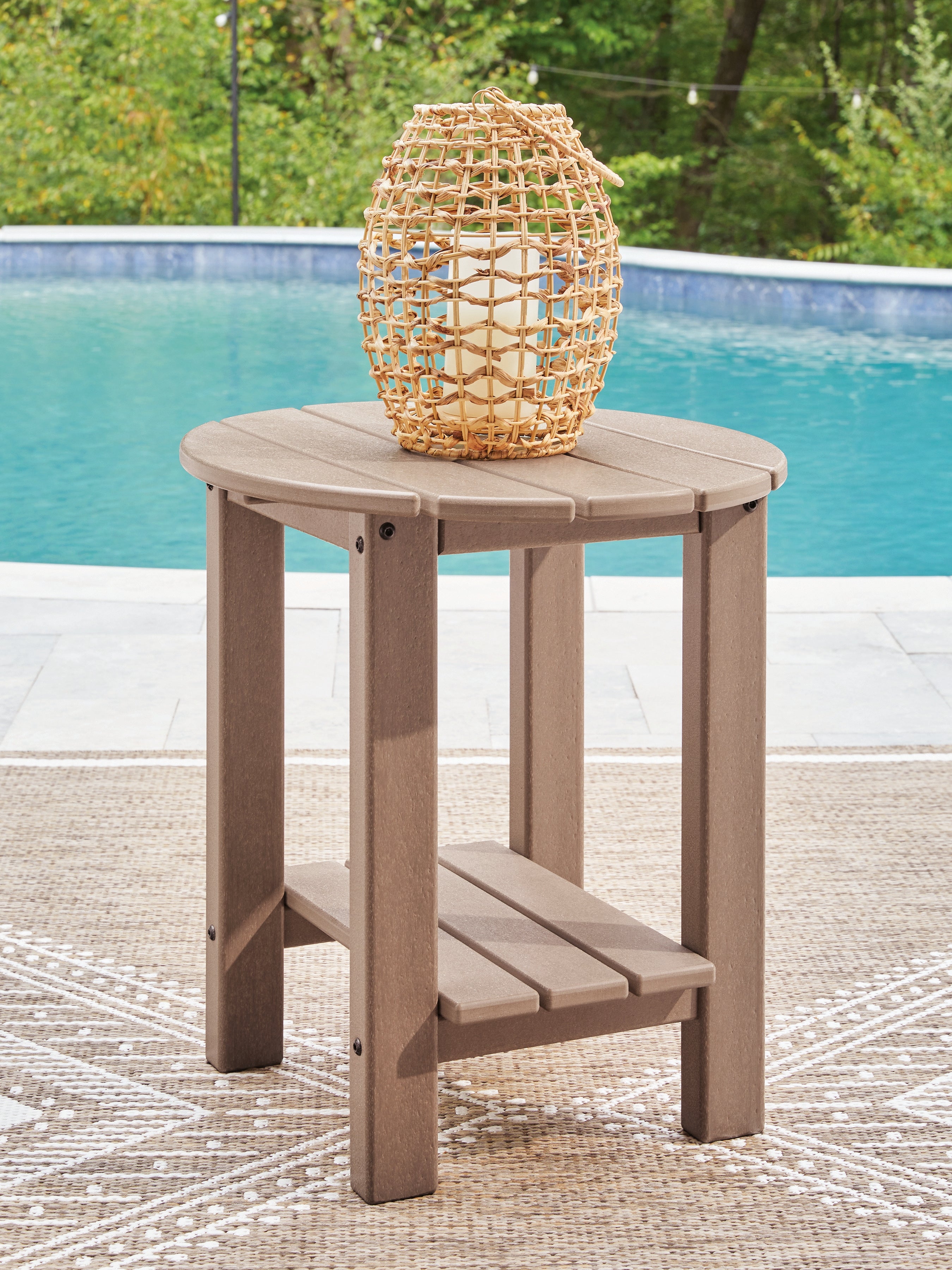Family Deals Furniture - Ashley Furniture - Grover Beach Outdoor - Oval End Table / Driftwood - PCP422-706
