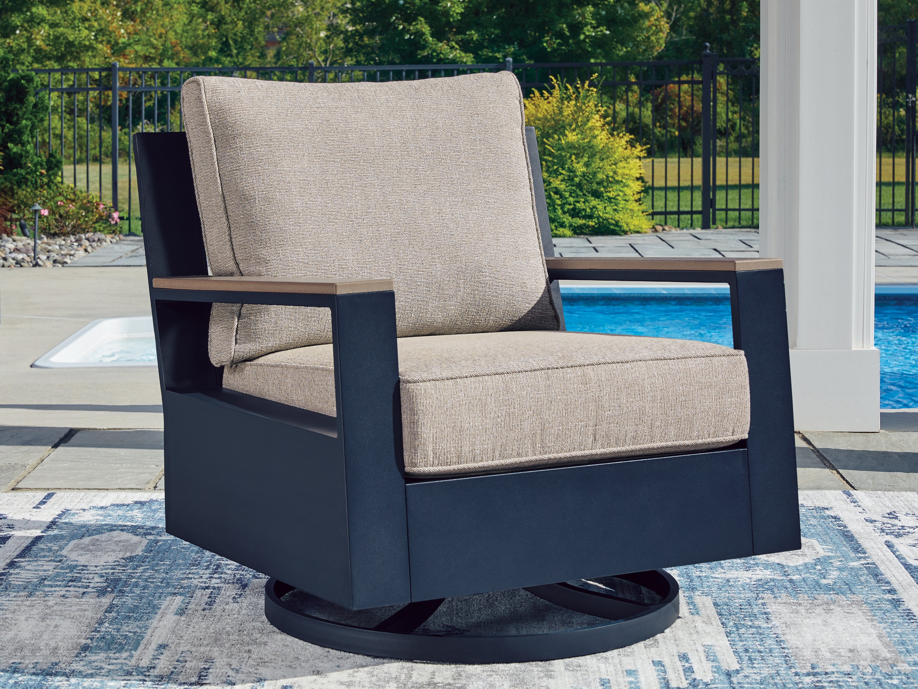 Family Deals Furniture - Ashley Furniture - East Beach Outdoor - Swivel Glider Chair w/Cushion / Navy Blue/Driftwood - PCP587-821