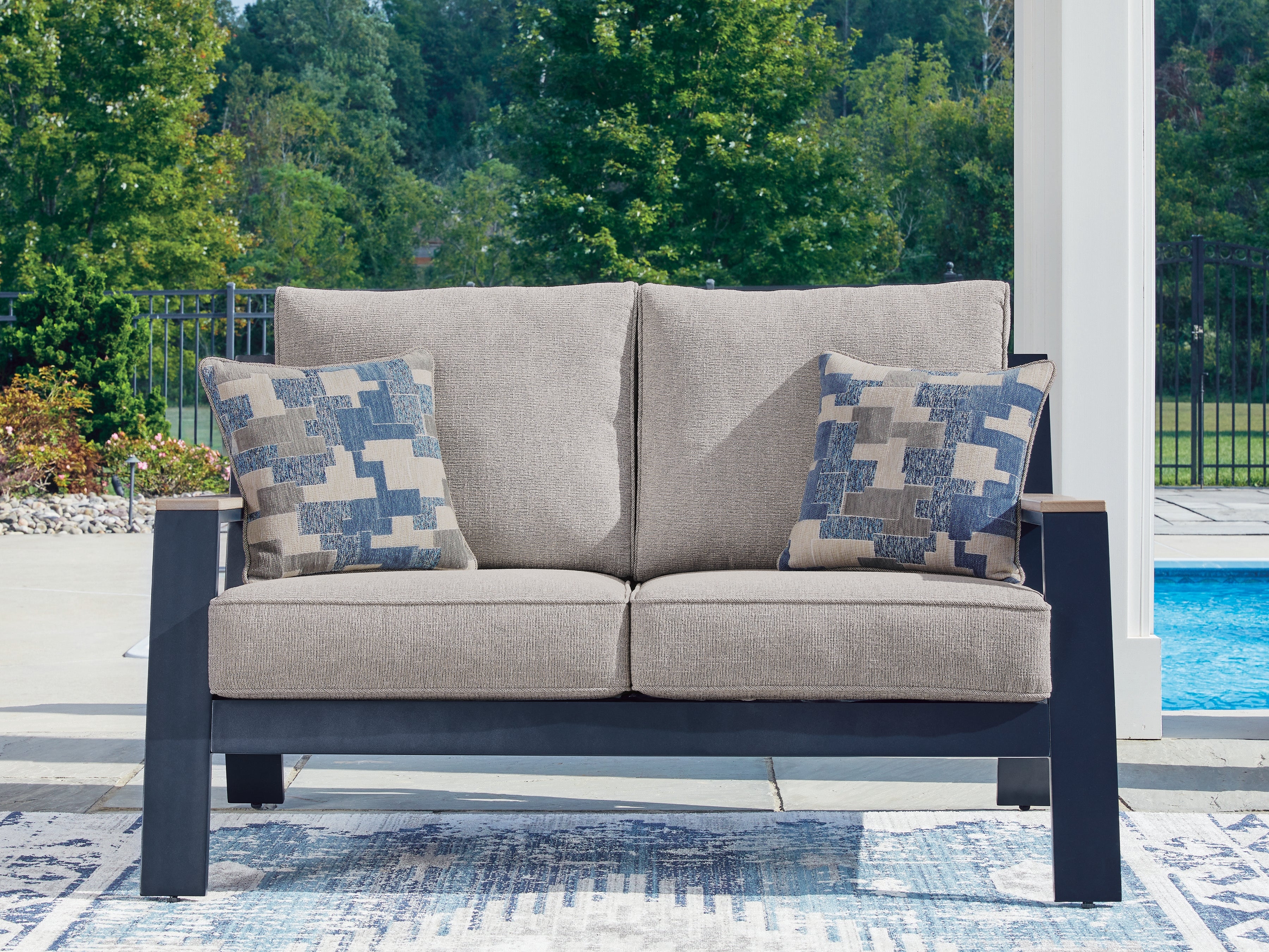 Family Deals Furniture - Ashley Furniture - East Beach Outdoor - Loveseat w/Cushion / Navy Blue/Driftwood - PCP587-835