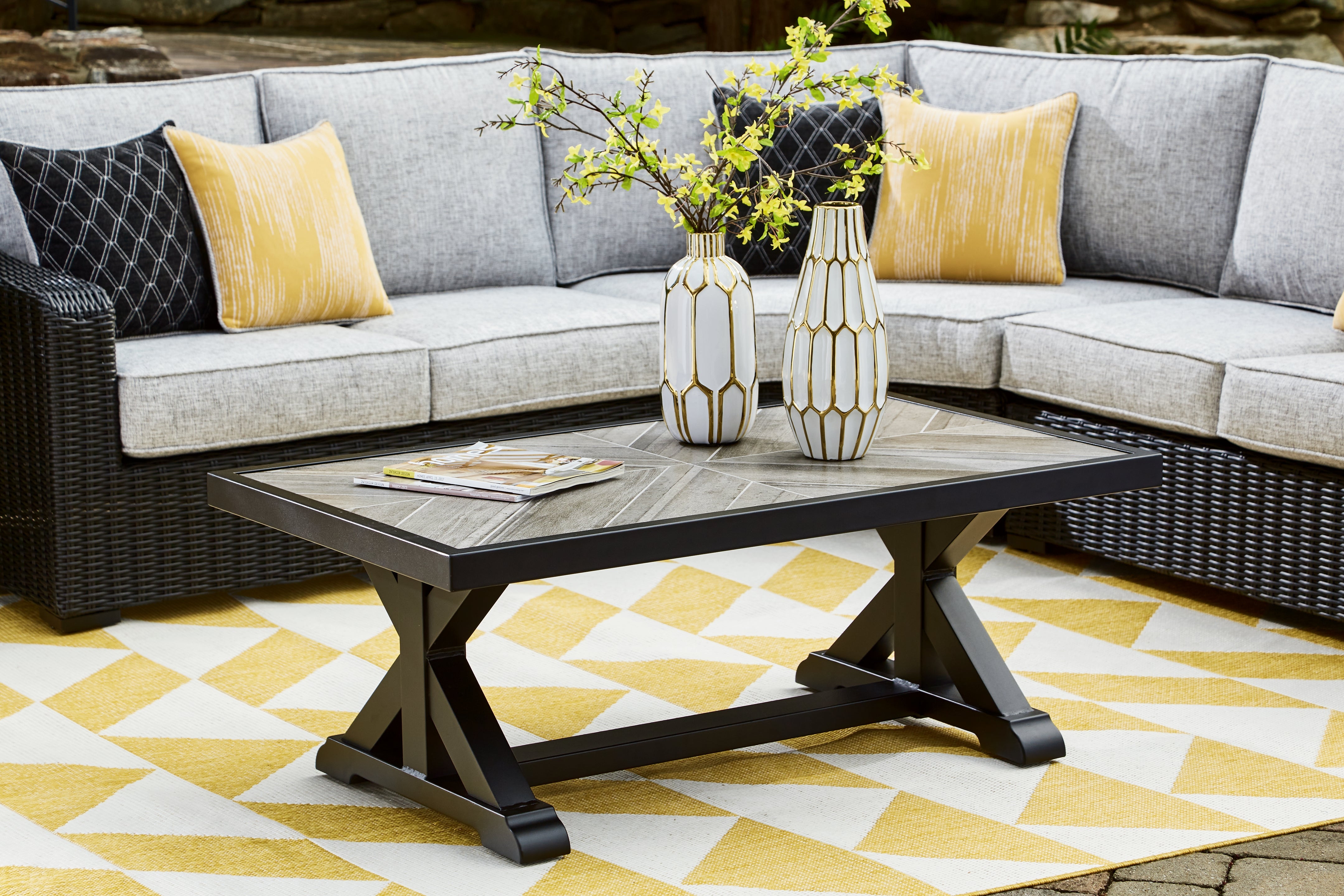 Family Deals Furniture - Ashley Furniture - Beachcroft Outdoor - Rectangular Cocktail Table / Black/Light Gray - P792-701