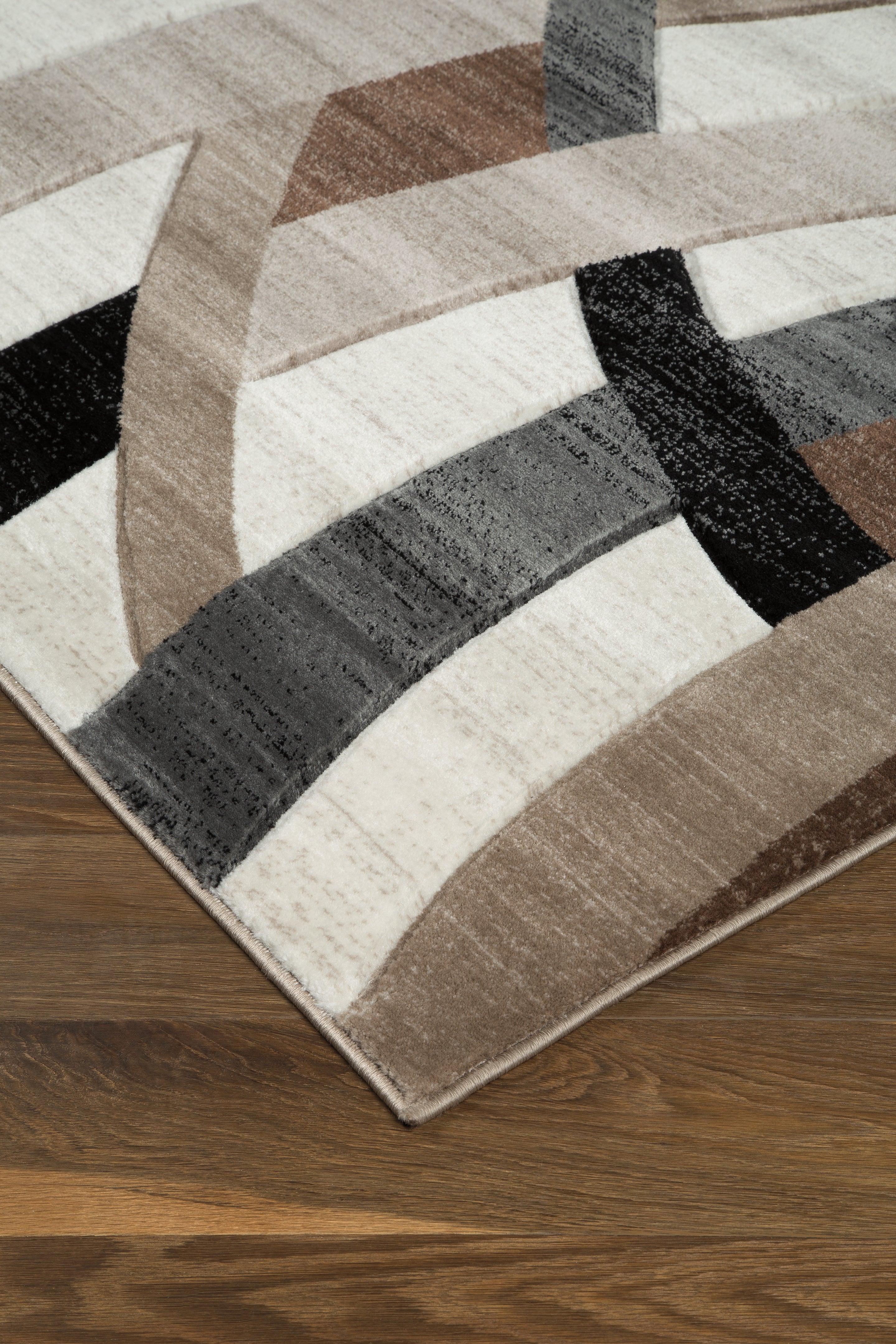 Family Deals Furniture - Ashley Furniture - Jacinth Rug - 5' x 6'7" Rug / Multi - R402922