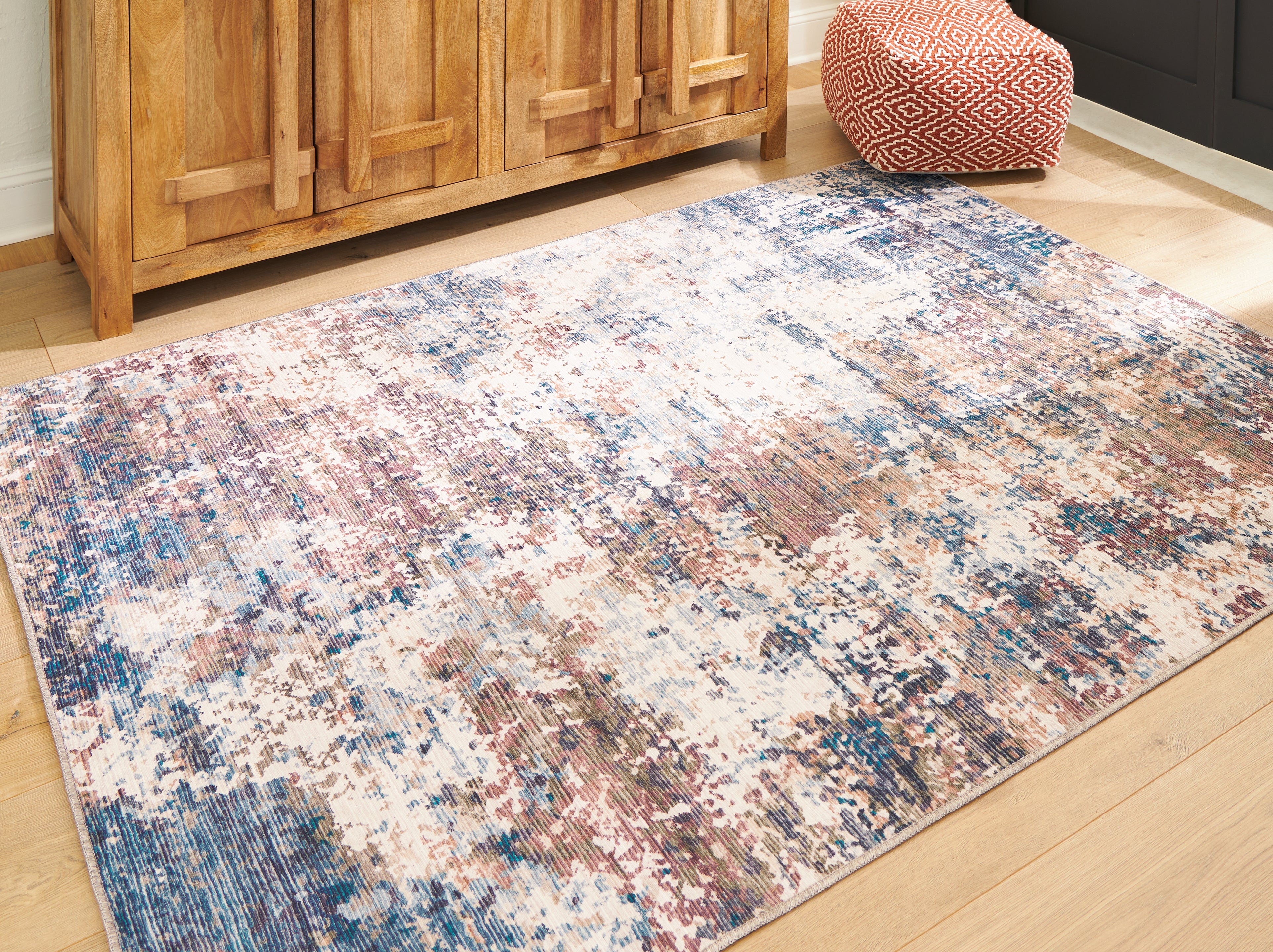 Family Deals Furniture - Ashley Furniture - Willbertal Rug - 5'2" x 7' Washable Rug / Multi - R406652