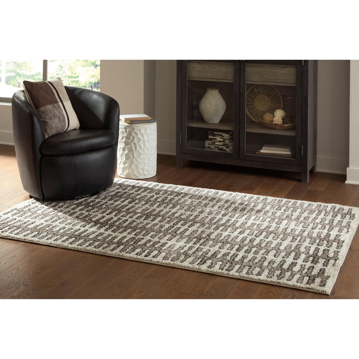 Family Deals Furniture - Ashley Furniture - Cartlett Rug - Medium Rug - R408672