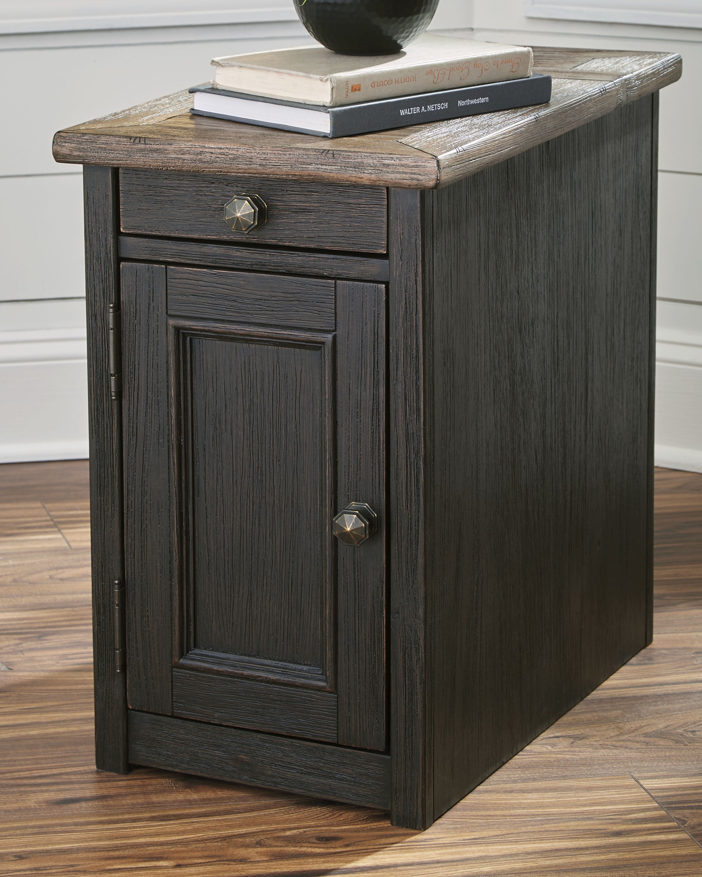 Family Deals Furniture - Ashley Furniture - Tyler Creek Chairside End Table with USB Ports & Outlets - Chair Side End Table / Grayish Brown/Black - T736-7